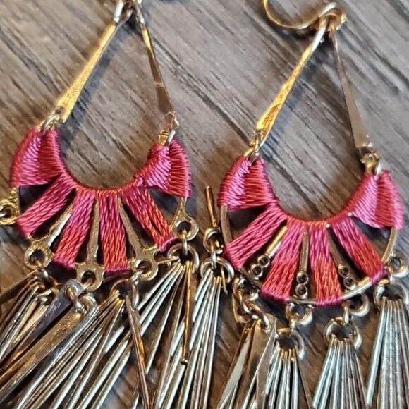 Earrings - Picture 4 of 4